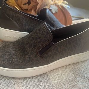 Michael Kors excellent condition slip on shoes size 8.5